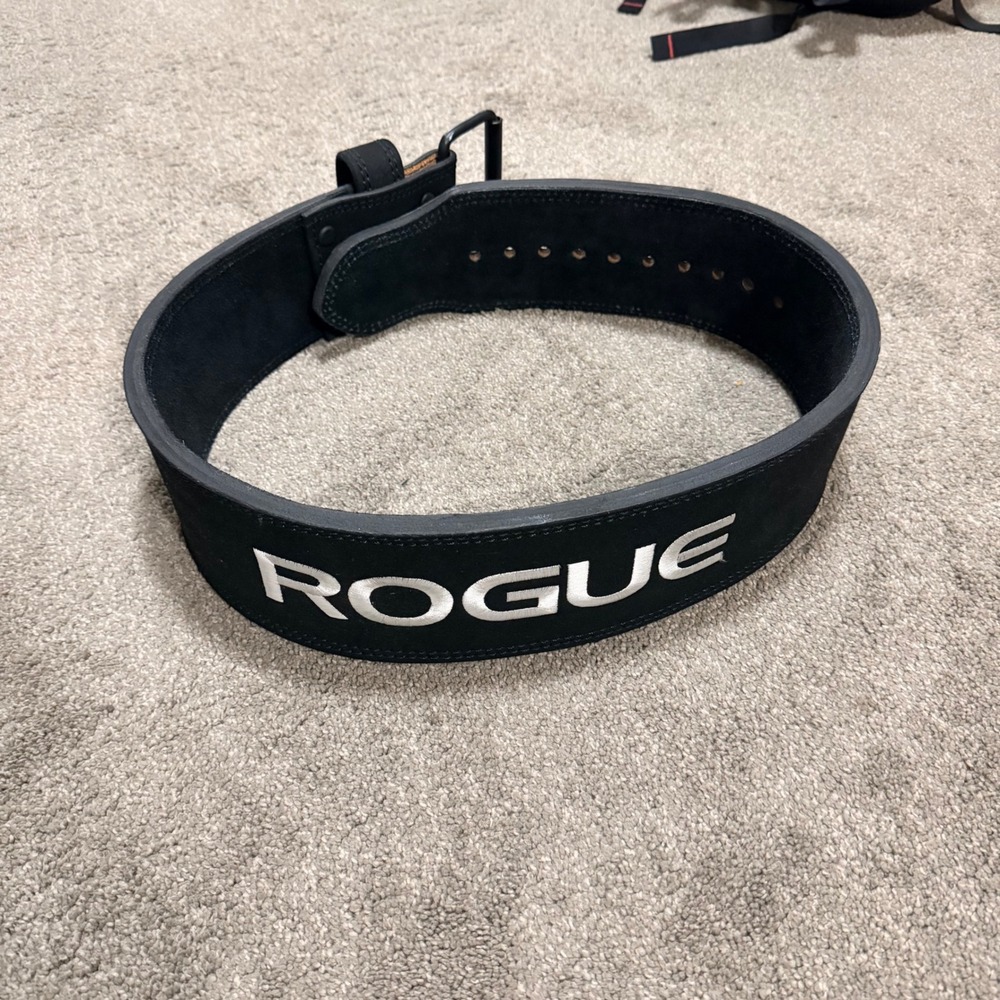 Rogue Leather Lifting Belt — 4" — Excellent‎ Condition — Powerlifting / Deadlift